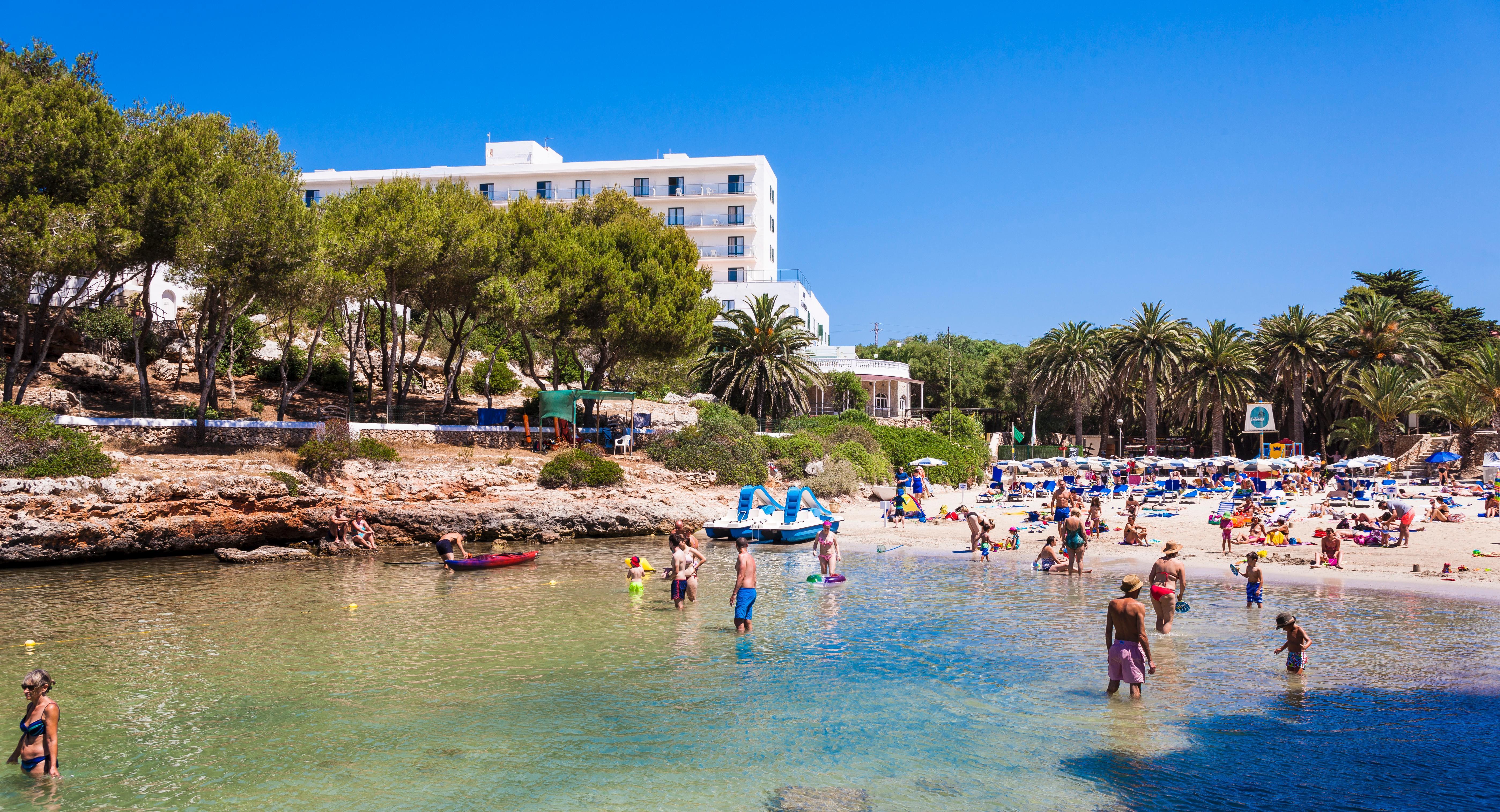 فندق Globales Cala'N Blanes كالا إن بلانيس المظهر الخارجي الصورة